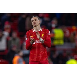 Darwin Núñez quer deixar o Liverpool e tentar jogar noutro lugar